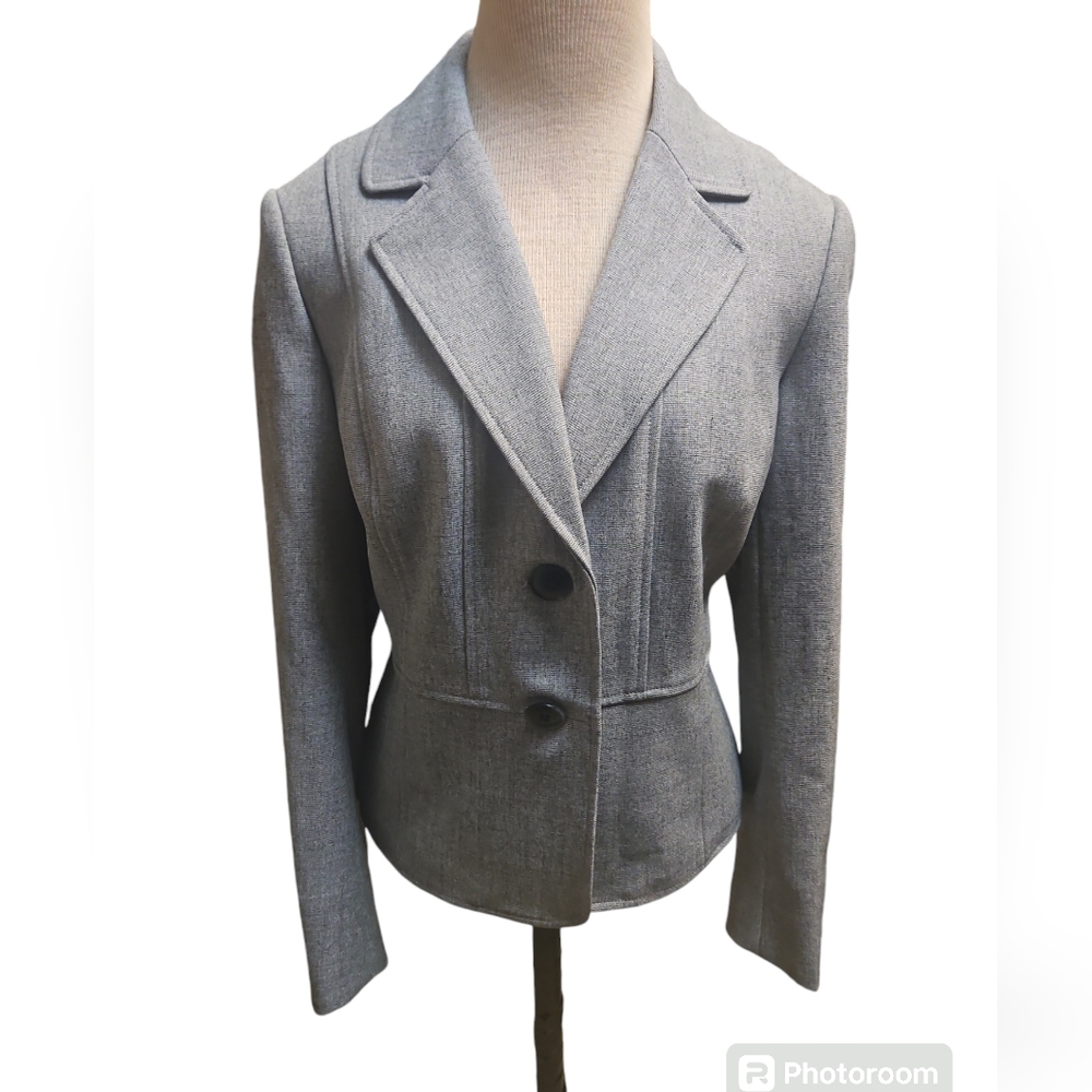 Kasper 2 button gray 12p blazer NWT